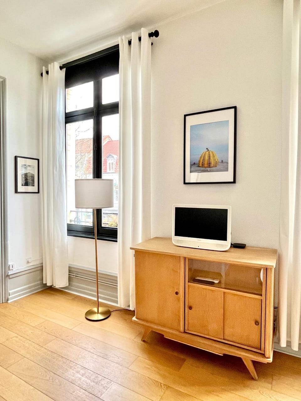 Communal lounge/ TV room, TV and multimedia, Living room