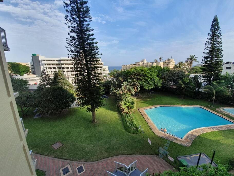 Natural landscape, Garden, Garden view, Pool view, Swimming pool