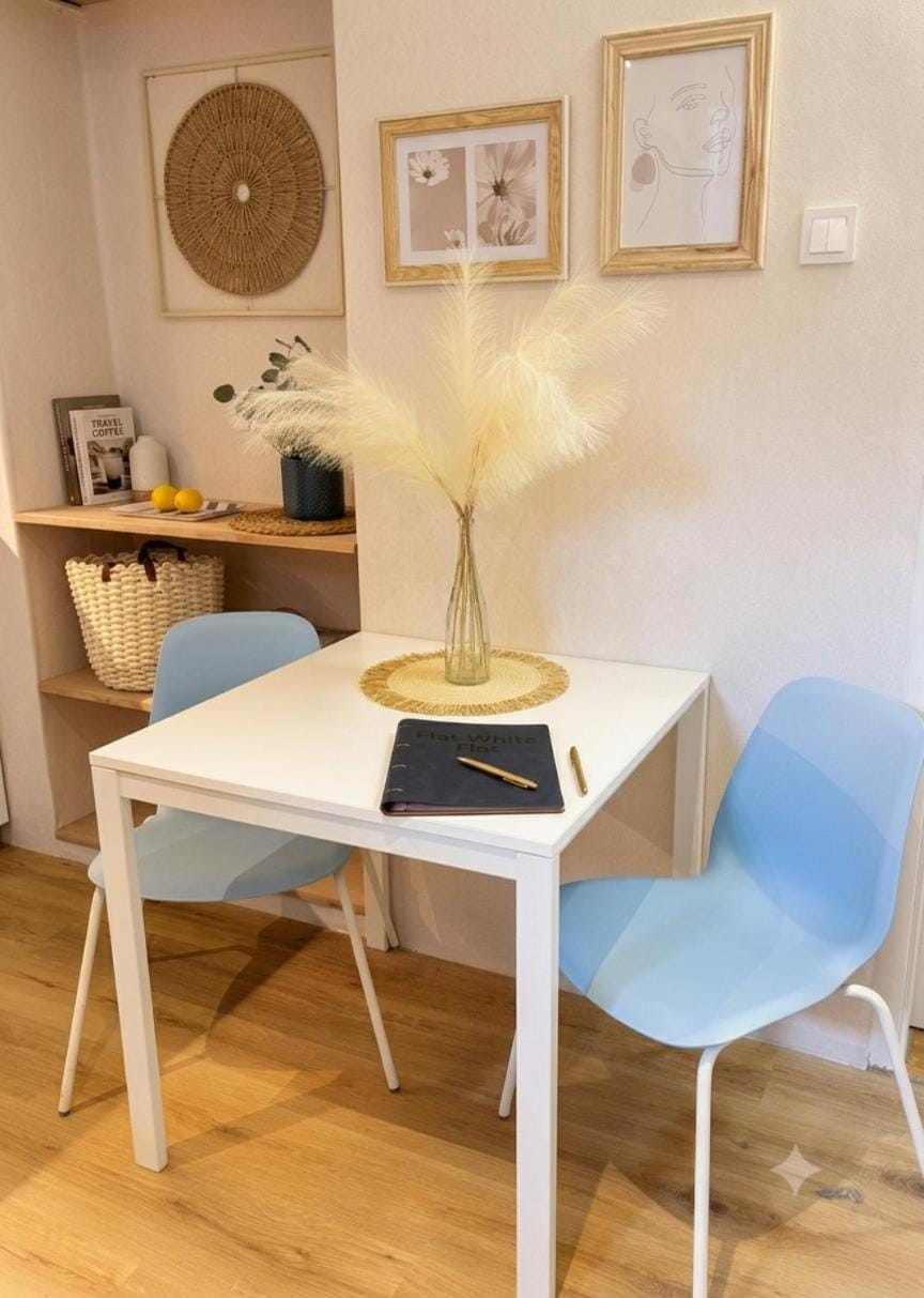 Flat white flat Apartment in Prague