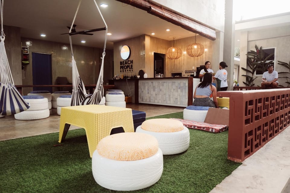 Communal lounge/ TV room, Lobby or reception, Seating area