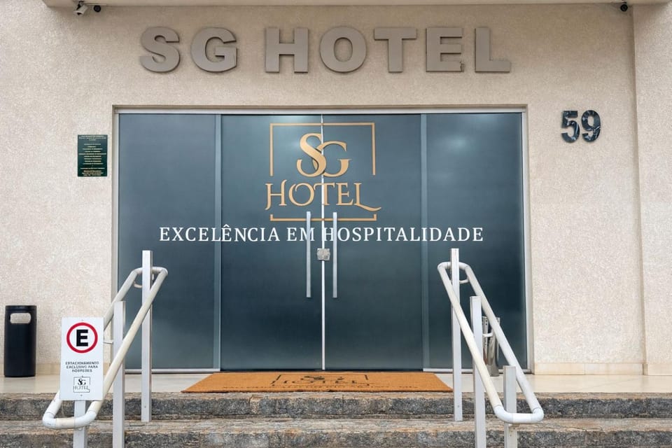 Facade/entrance, Property logo or sign