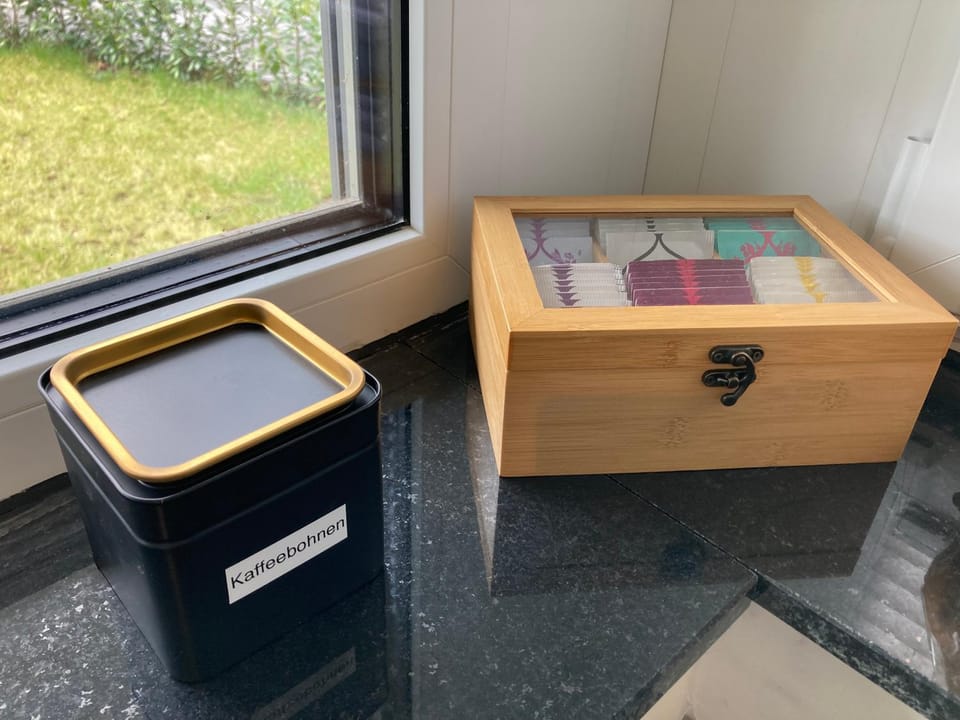 Coffee/tea facilities