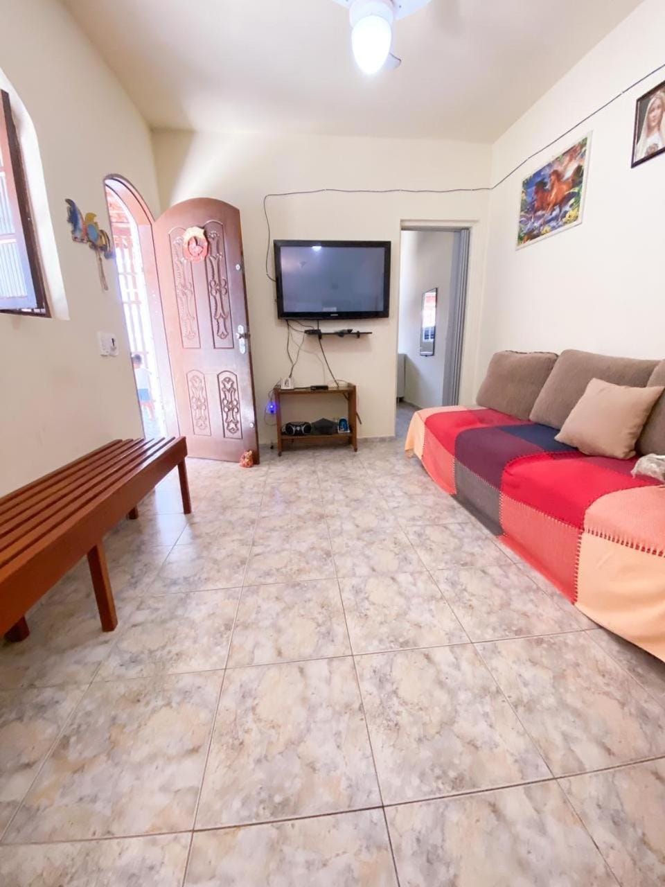 Communal lounge/ TV room