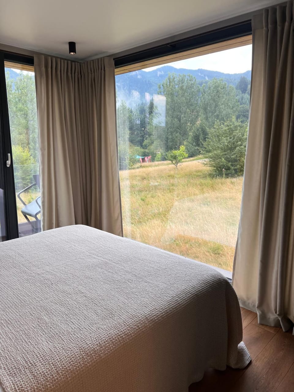 The kube by the mountain Villa in Brasov