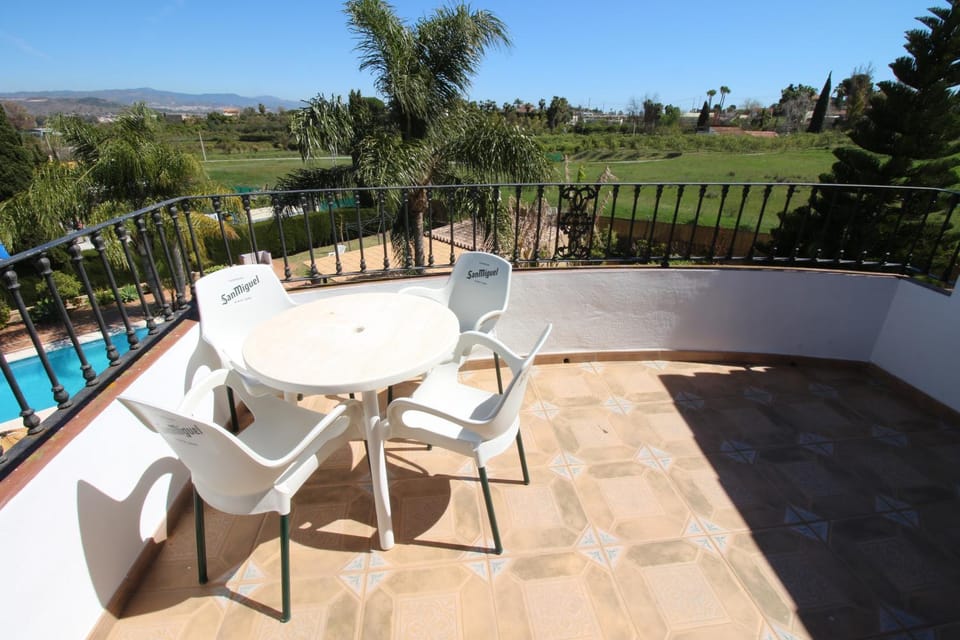 View (from property/room), Balcony/Terrace