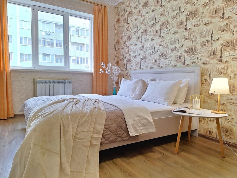 Bed, Photo of the whole room, Bedroom, internet