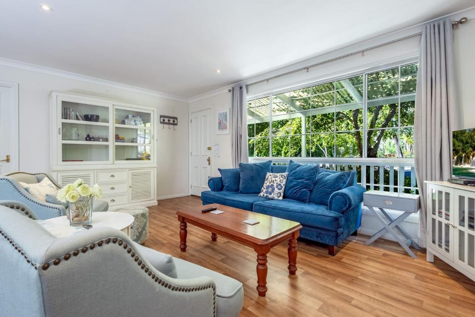 Swanbrook House in Mount Victoria