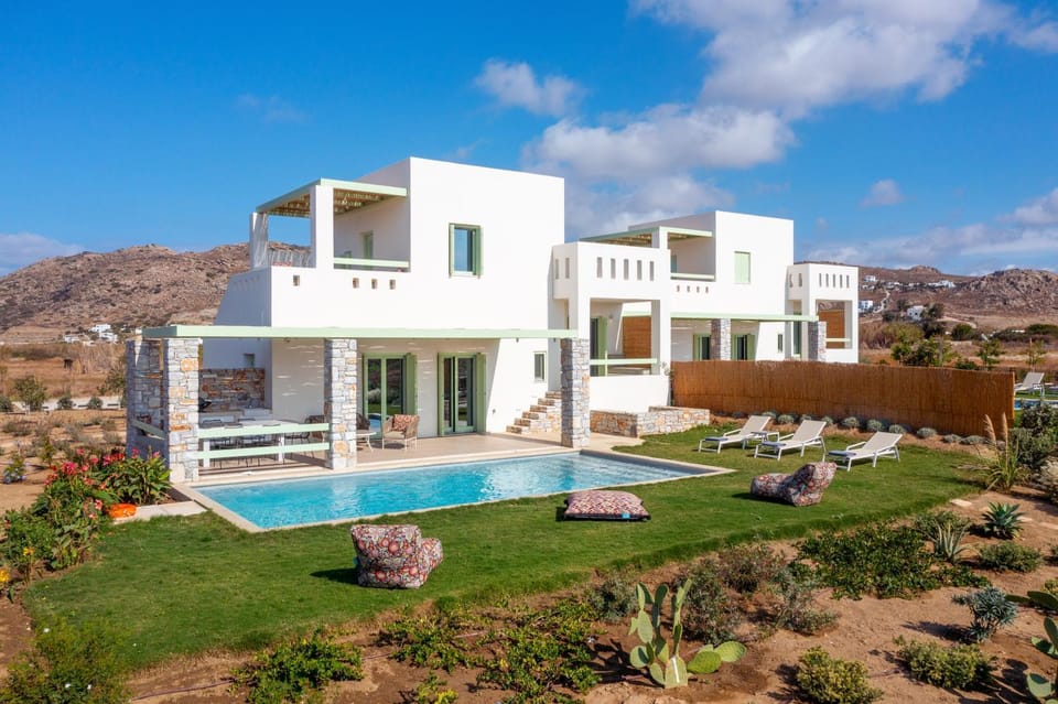 Property building, Garden, View (from property/room), Swimming pool
