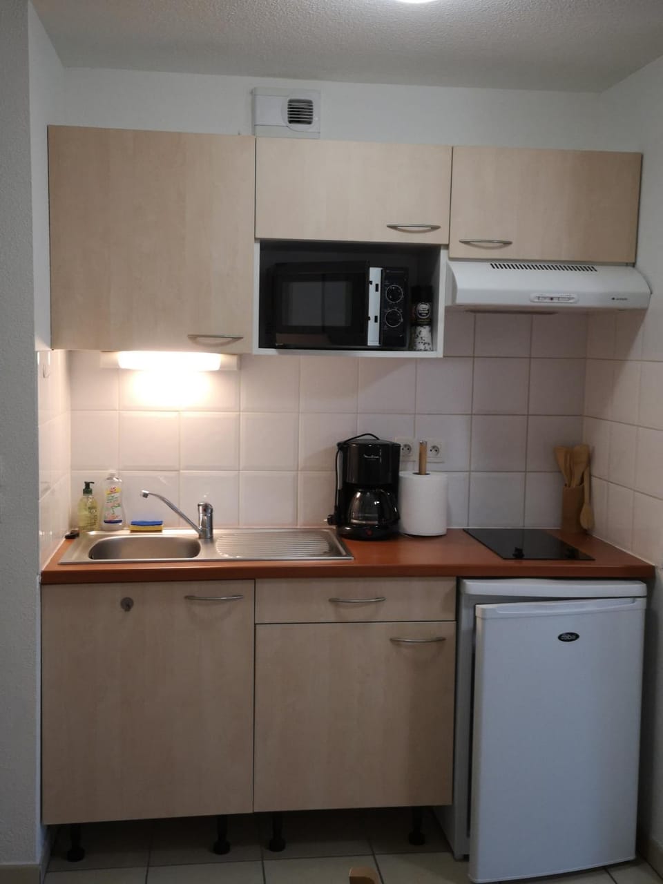 Coffee/tea facilities, Kitchen or kitchenette, minibar, pet friendly, stove, toaster