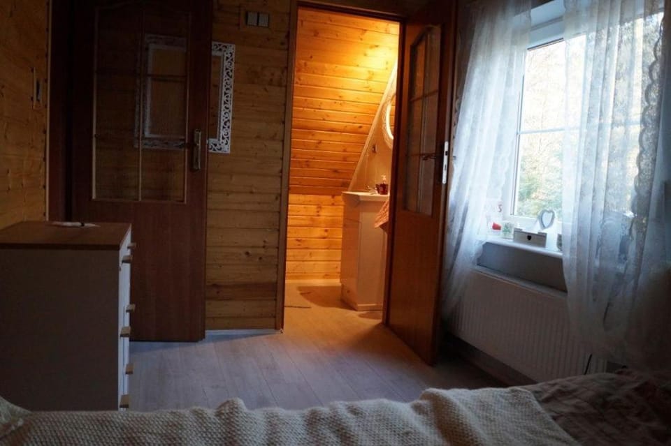 Uroczy Dom Lerniskowy W Bogaczewie Nad J. Narie House in Poland