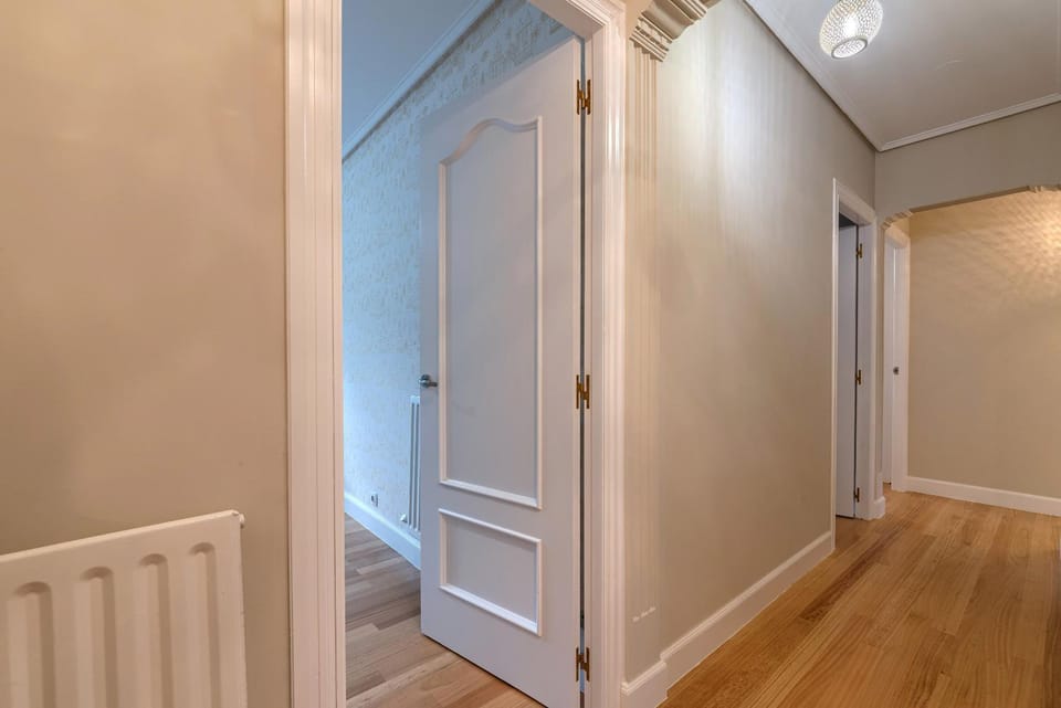 Vivienda turística reformada en zona residencial con garaje y wifi Apartment in Bilbao