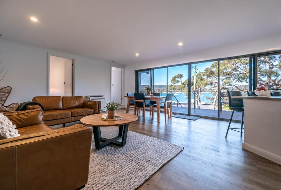 Natural landscape, Living room, Seating area, Dining area