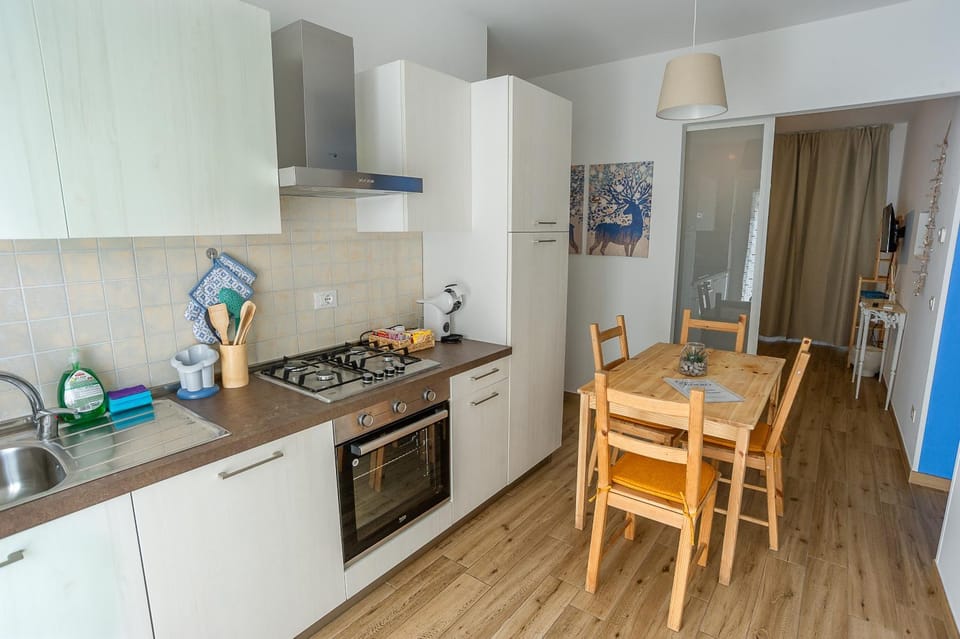 EDEN CONERO Appartamento SASSI NERI - NUMANA Apartment in Numana