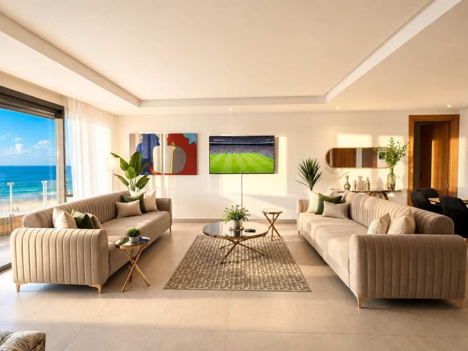 Marina Breeze - Ocean and Mosque View Apartment in Casablanca