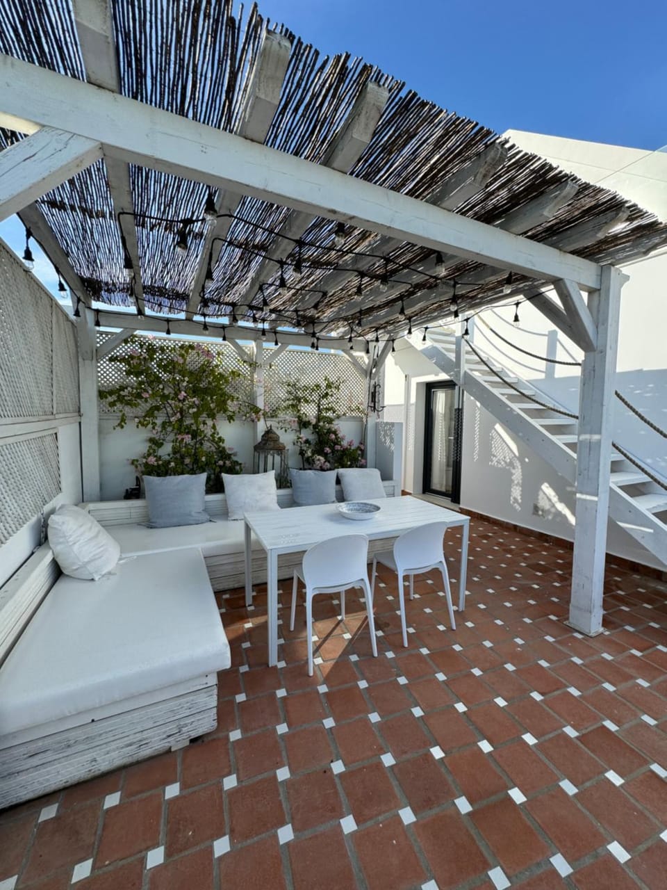 The Beach House Roof Apartment in Vila Nova de Cacela