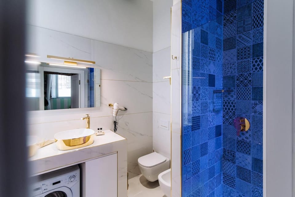 Shower, Bathroom, washing machine