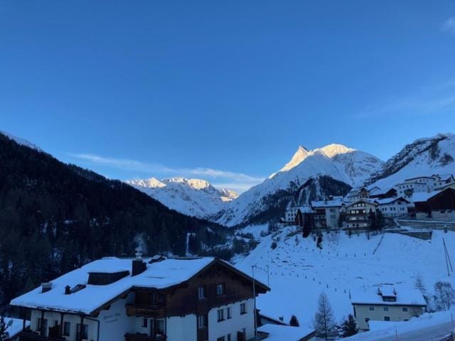 Winter, Mountain view