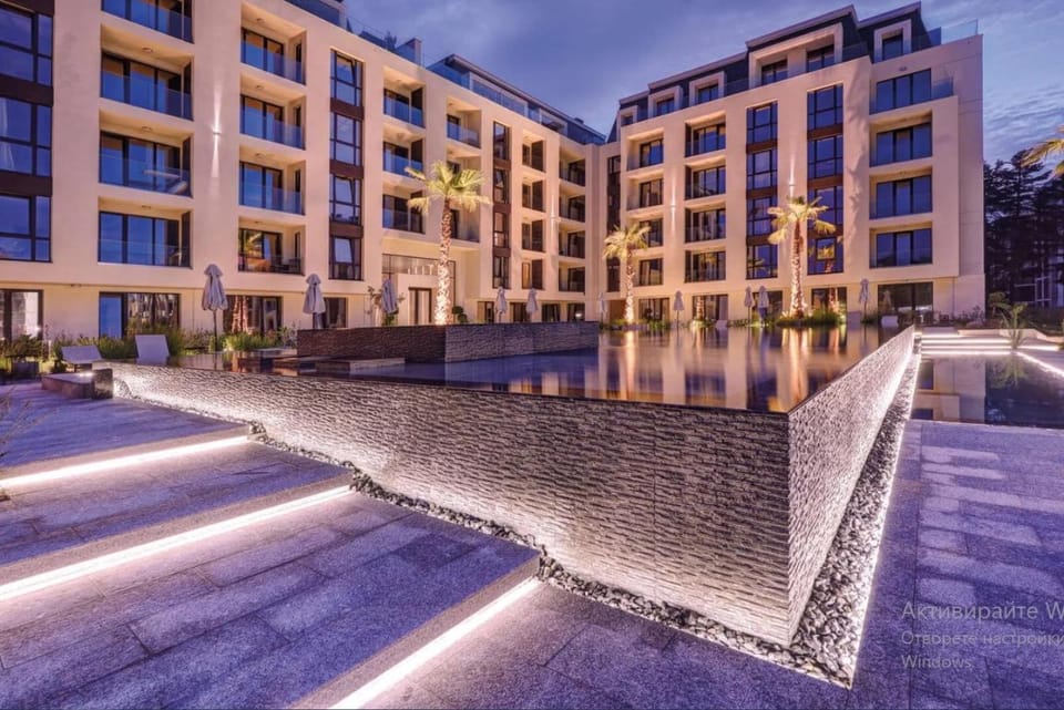 ЛУКСОЗЕН Двустаен апартамент Apartment in Varna