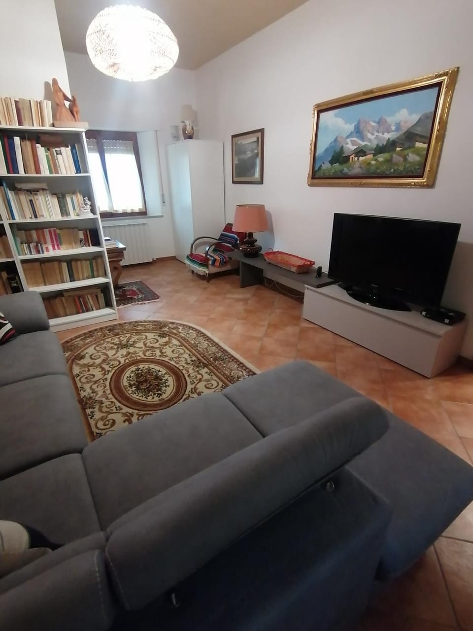 TV and multimedia, Living room, Evening entertainment