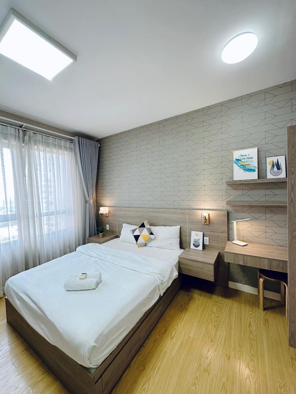 Bed, Bedroom