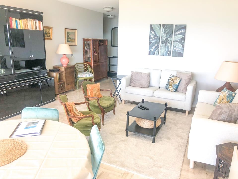 Le Trident Apartment in Cannes