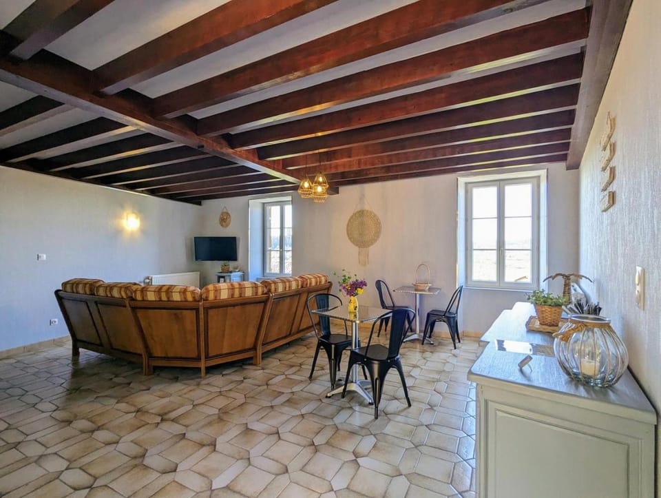 Maison du Soleil chez Isa House in Auvergne-Rhône-Alpes