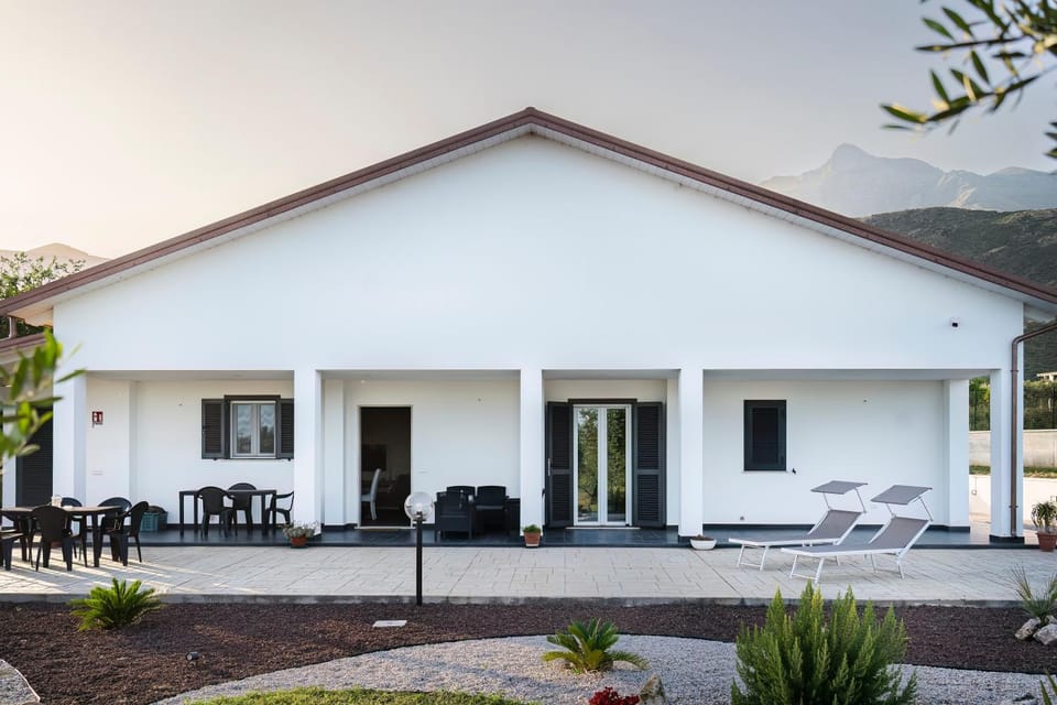 Property building, Garden view