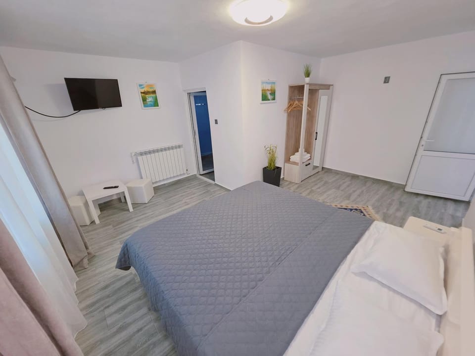 Pescarul Deltei Bed and Breakfast in Romania