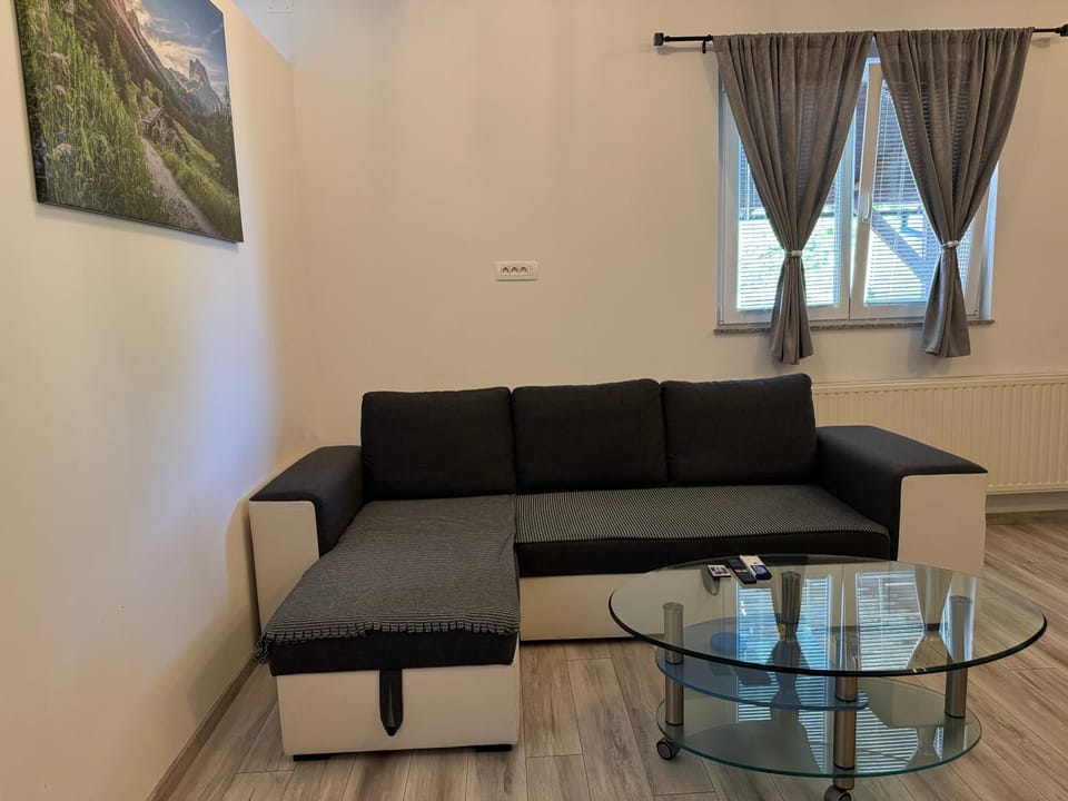 Apartment Tilia Apartment in Lika-Senj County