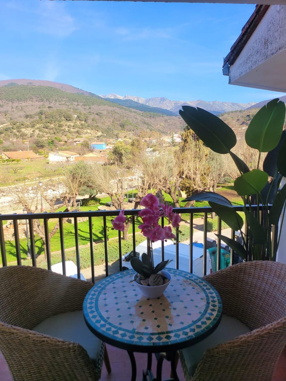 Natural landscape, View (from property/room), Balcony/Terrace