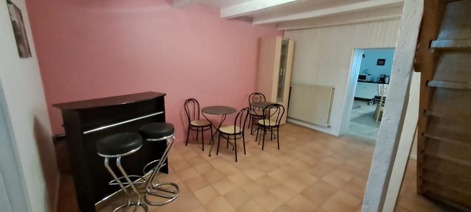 Lounge or bar