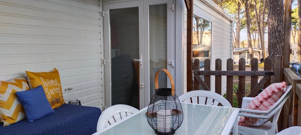 Balcony/Terrace, Dining area