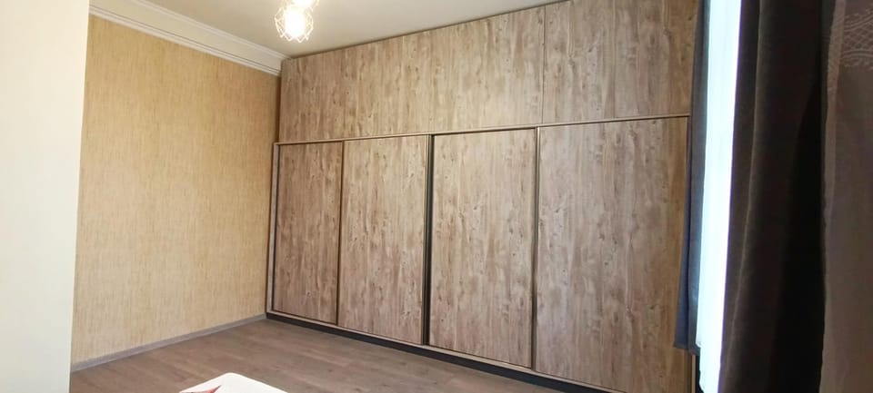 Bedroom, wardrobe