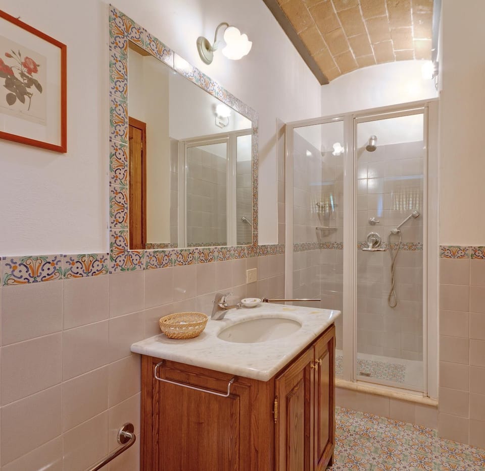 BORGO ACQUAIURA Villa in Umbria
