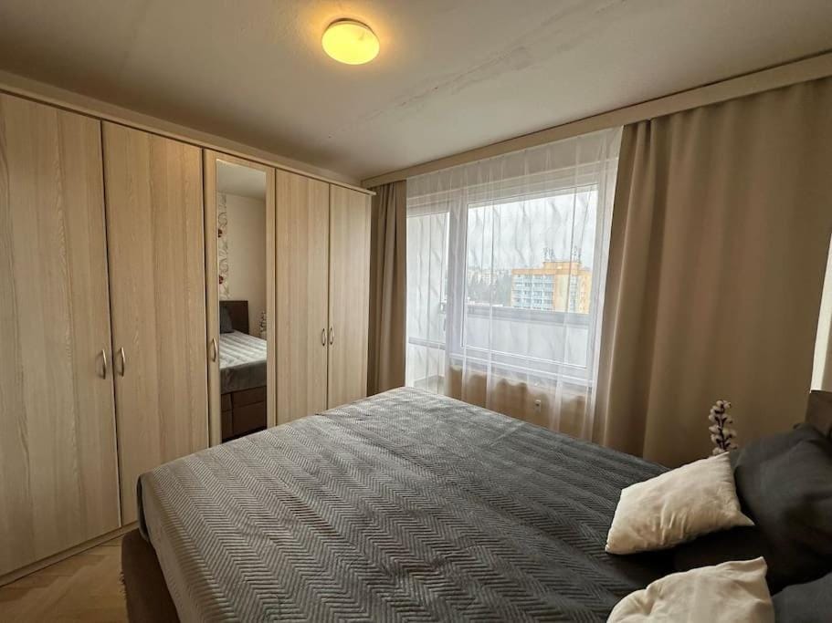 Bed, Bedroom, wardrobe