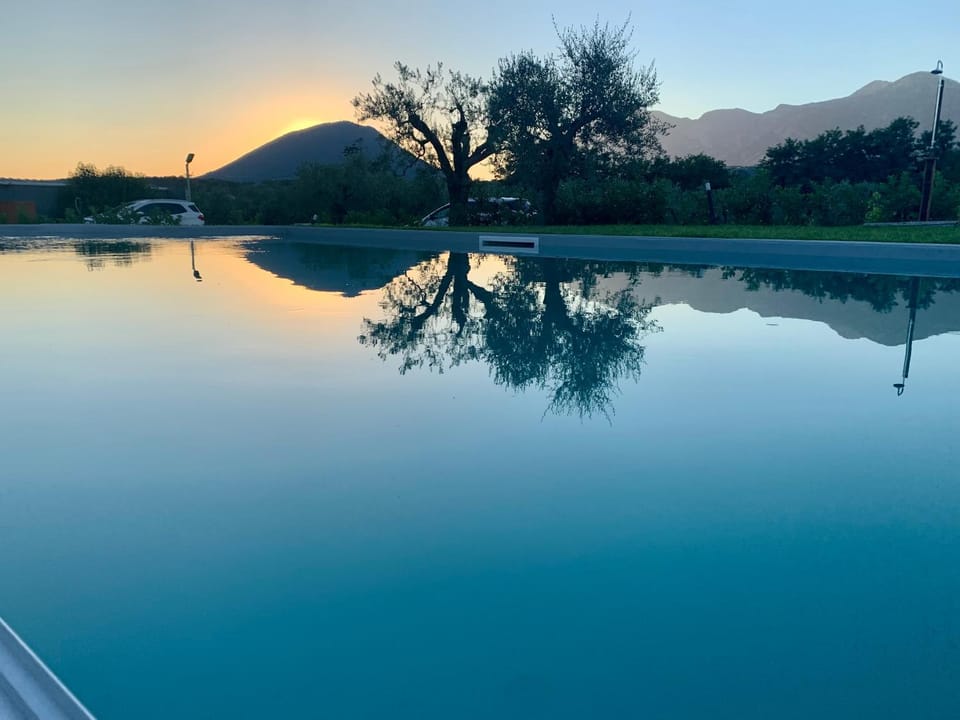 Mountain view, Swimming pool, Sunset