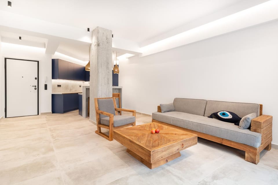 Kitchen or kitchenette, Seating area