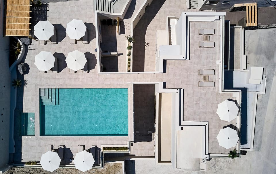 Balcony/Terrace, Swimming pool