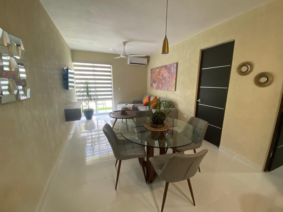 Tangerine Tulum House: Pools, Zamna, Wi-Fi, Cenote Apartment in State of Quintana Roo