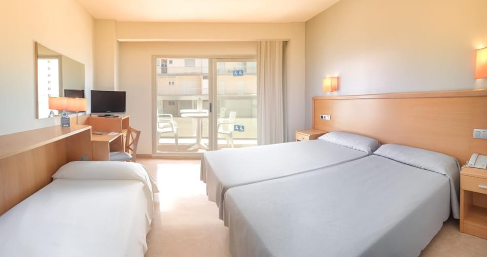 Balcony/Terrace, Photo of the whole room, Bedroom