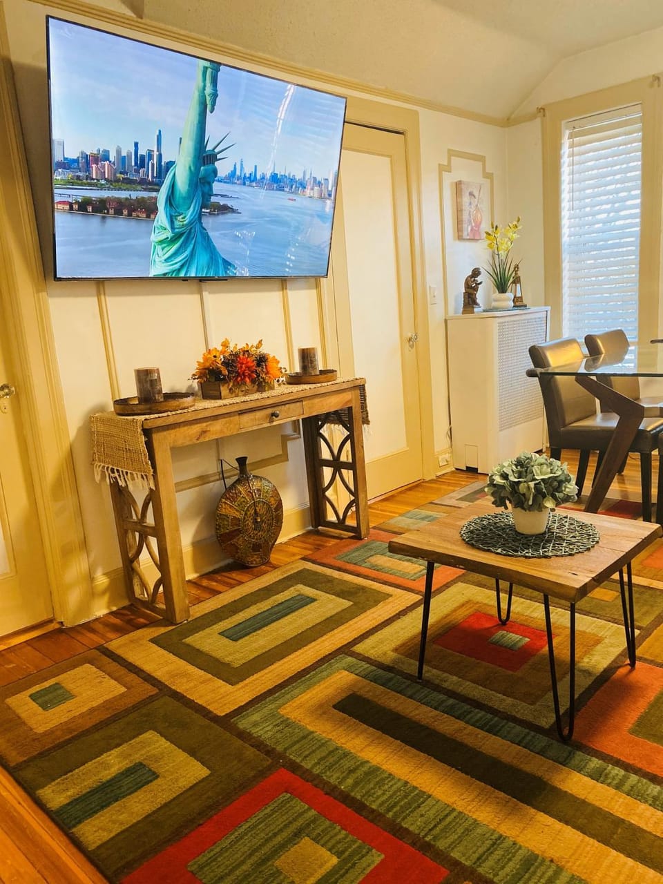 TV and multimedia, Living room