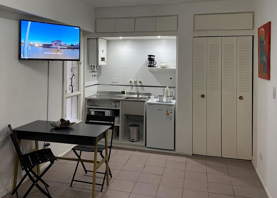 TV and multimedia, Kitchen or kitchenette, Dining area