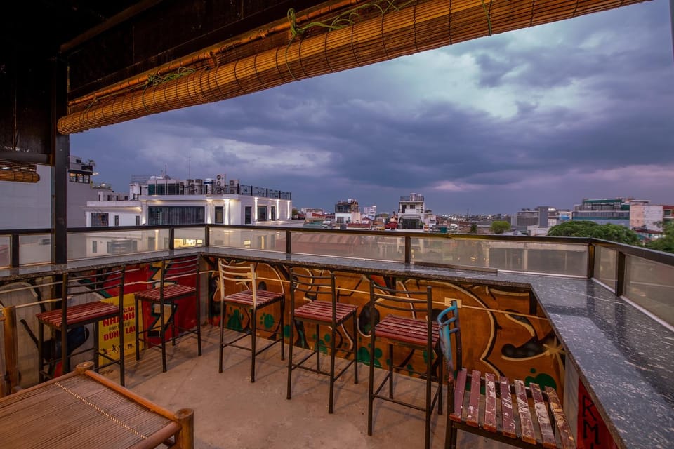 Restaurant/places to eat, View (from property/room), Balcony/Terrace, Lounge or bar