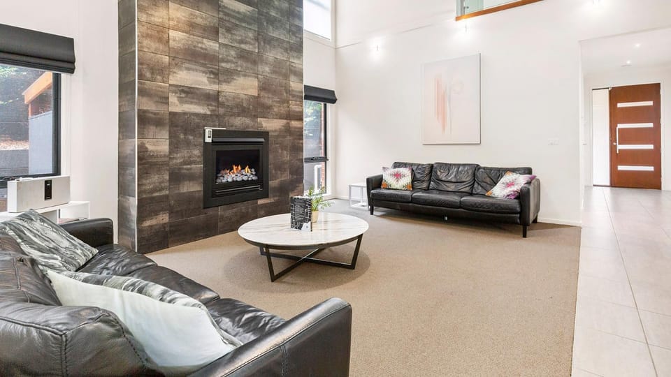 Living room, Seating area, flat iron