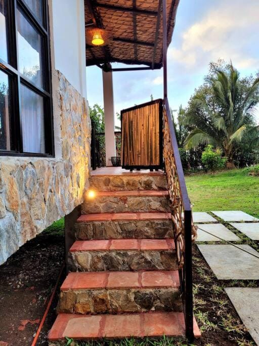 Cozy Cabin Casita Anahaw Cabin in Tagaytay