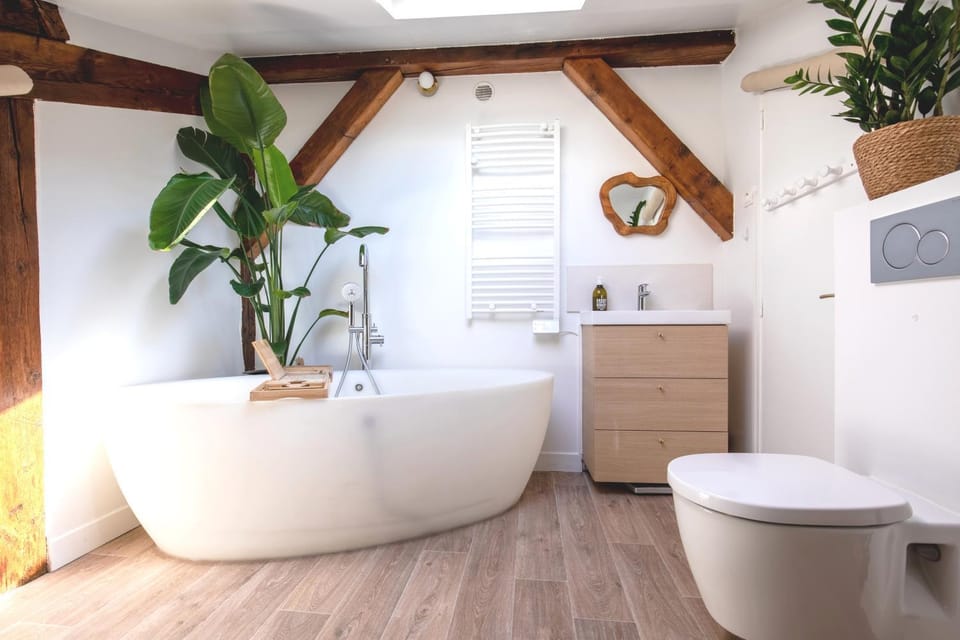 Toilet, Bathroom, Bath