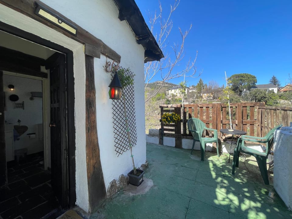 Casa Fidelina II Miraflores de la Sierra House in Sierra Norte