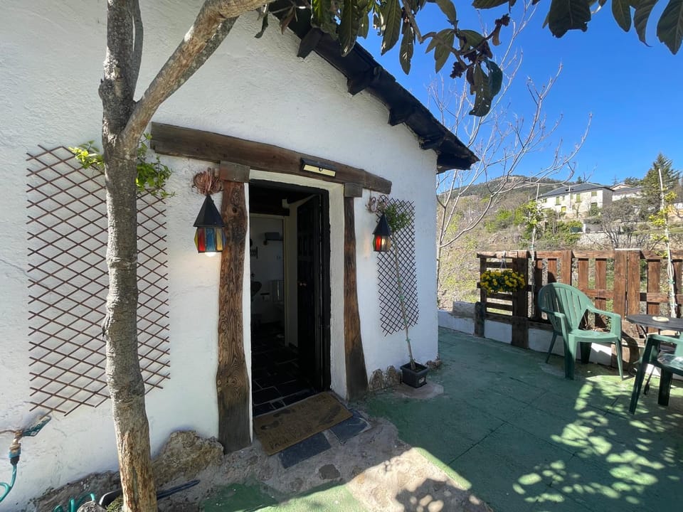 Casa Fidelina II Miraflores de la Sierra House in Sierra Norte
