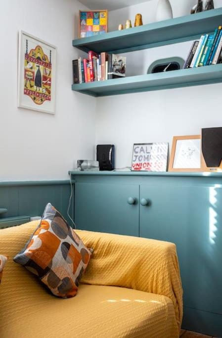 Old Anchor Cottage in Broadstairs - Exclusive unmissable deals! Book now before it's too late! House in Broadstairs