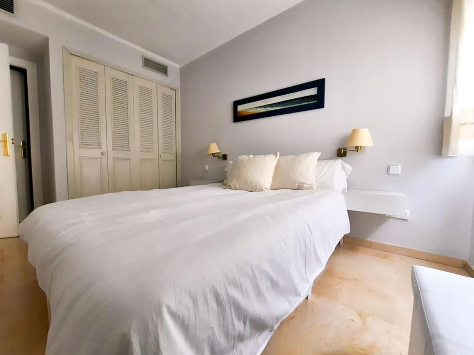 Bed, Bedroom, storage, wardrobe
